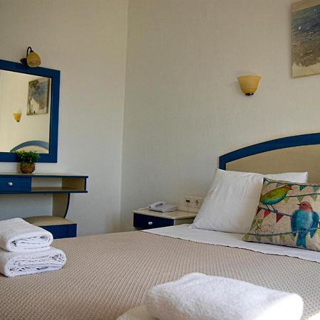 Castri Village Hotel Палекастрон Екстериор снимка