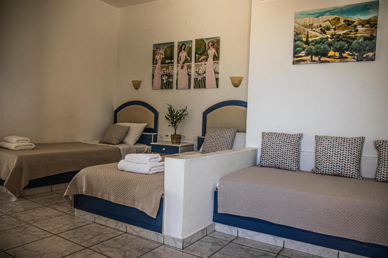 Castri Village Hotel Палекастрон Екстериор снимка