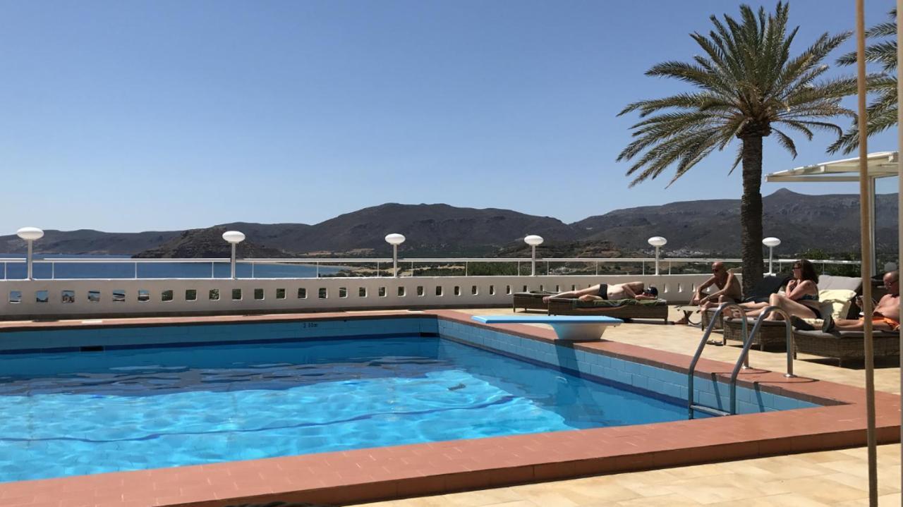 Castri Village Hotel Палекастрон Екстериор снимка