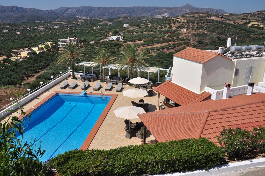 Castri Village Hotel Палекастрон Екстериор снимка