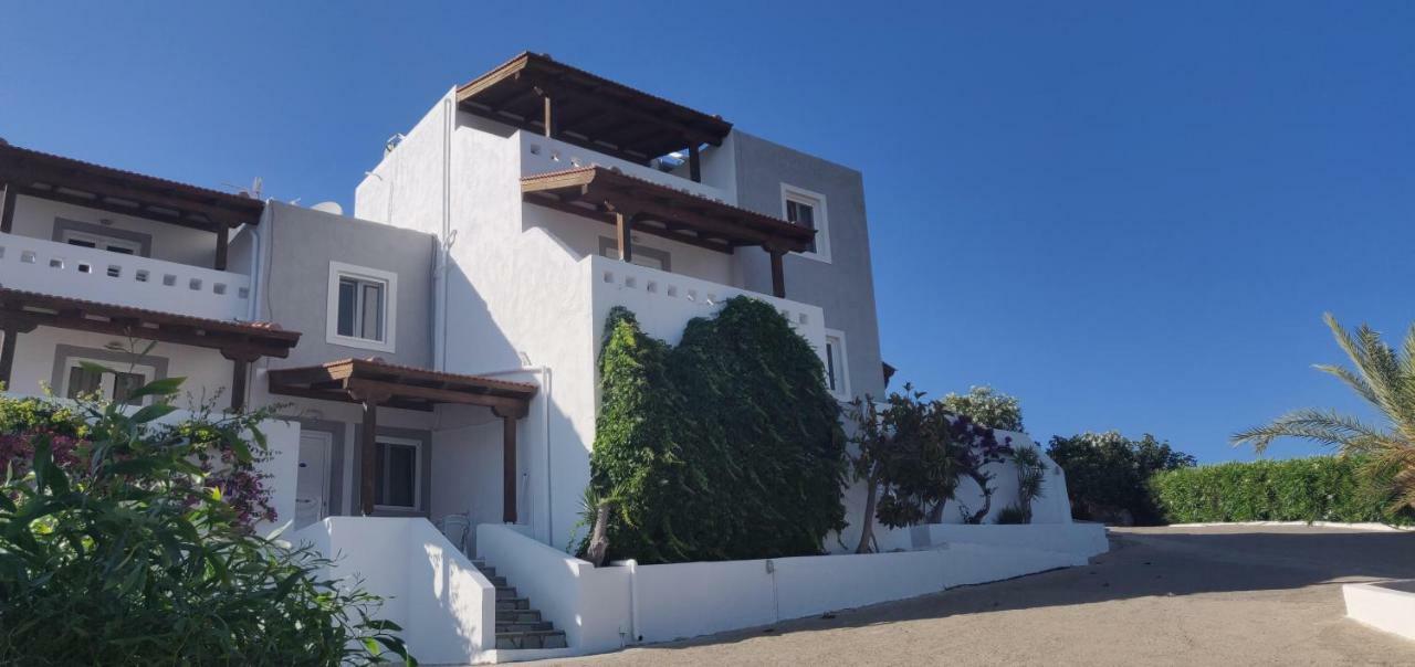 Castri Village Hotel Палекастрон Екстериор снимка